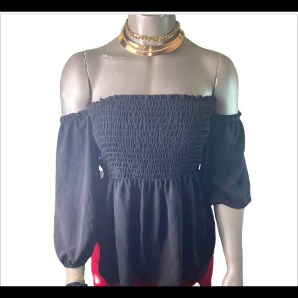 Brand New Off shoulder Top - Picture 1 of 3